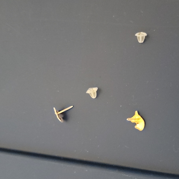 Unicorn earrings - Picture 3 of 3